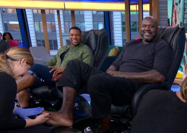 Shaquille O'Neal itiraf etti: Pediküre binlerce dolar harcıyorum, ışıltılı desenleri seviyorum 1 Shaquille O’Neal itiraf etti: Pediküre binlerce dolar harcıyorum, ışıltılı desenleri seviyorum