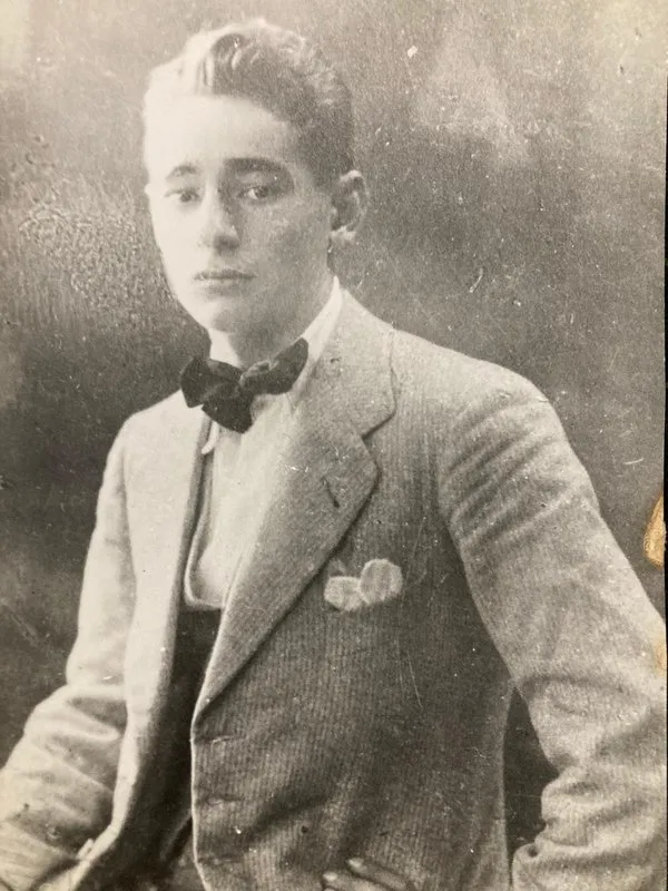 Bir Adnan Menderes portresi: Yalnız, kimsesiz ve hasta bir çocuk…