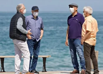 Emekliler 5 ayda 3 bin 651 lira kaybetti