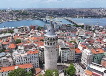 Galata Kulesi yeniden ziyarete açıldı