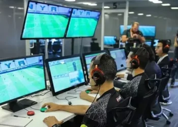 Galatasaray ve Fenerbahçe maçlarının VAR hakemleri belli oldu