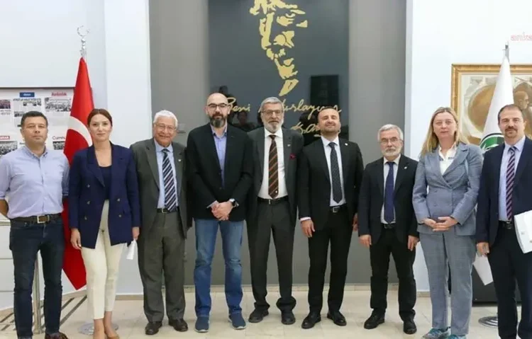 Hukukçular 'etki ajanlığı'na karşı devrede: Tüm toplumu sessizleştirme çabası 1 Hukukçular ‘etki ajanlığı’na karşı devrede: Tüm toplumu sessizleştirme çabası