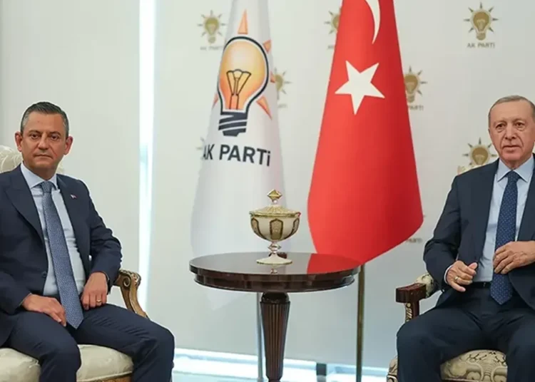 Hüsnü Yusuf Turabiç yazdı.. Büyük buluşma! 1 Hüsnü Yusuf Turabiç yazdı.. Büyük buluşma!