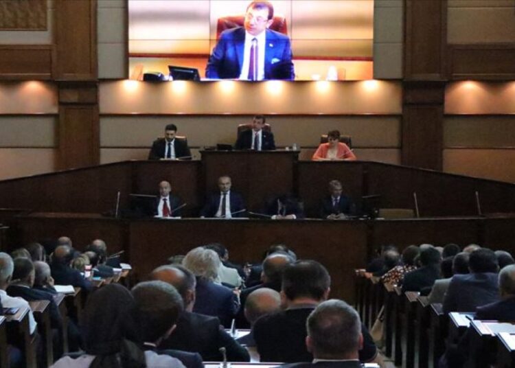 İBB mülklerinin AKP’li belediyelere ve vakıflara tahsisi iptal edildi 1 İBB mülklerinin AKP’li belediyelere ve vakıflara tahsisi iptal edildi