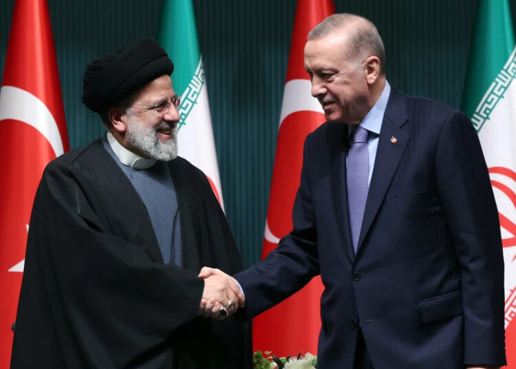 Türkiye-İran ilişkilerinde Reisi’den sonraki dönem nasıl şekillenecek?