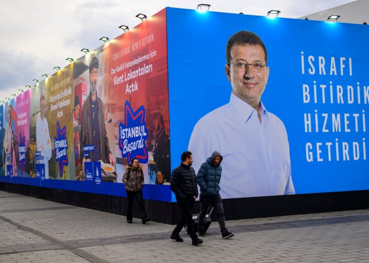 Yeni araştırma: Sandığa gitmeyen seçmen oy kullansaydı, İstanbul’da sonuç yine de değişmeyecekti 1 Yeni araştırma: Sandığa gitmeyen seçmen oy kullansaydı, İstanbul’da sonuç yine de değişmeyecekti