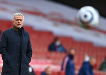 Jose Mourinho’dan geleceğine ilişkin flaş açıklama: Takım ismi verdi