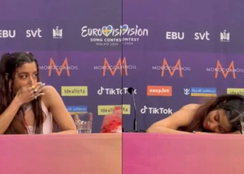 Yunan şarkıcı Satti, İsrailli şarkıcıyı Eurovision’da protesto etti