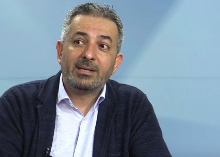 Akif Beki: Yeni bir cadı avı başlayabilir, ciddiyetinin farkında mısınız? 1 Akif Beki: Yeni bir cadı avı başlayabilir, ciddiyetinin farkında mısınız?