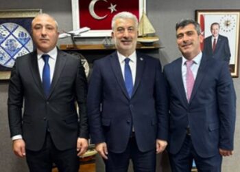 Yazılıdan düşük, mülakattan yüksek puan alıp makamı kapmak! Türk Büro-Sen’li olmanın ayrıcalığı mı?