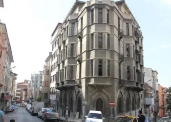 Ankara'nın anıtsal apartmanı ‘Kent Belleği Müzesi’ oluyor 10 Ankara’nın anıtsal apartmanı ‘Kent Belleği Müzesi’ oluyor