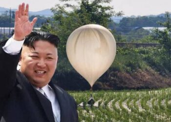 Bir acayip vaka! Kuzey Kore’den Güney Kore’ye balonlarla çöp atıldı