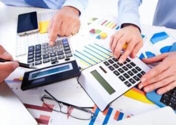 Vatandaş faiz yükü altında ezilirken, bankalar komisyondan servet kazandı