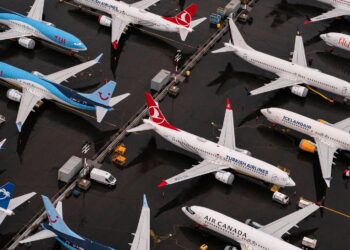 Uçak yolcularını Boeing korkusu sardı