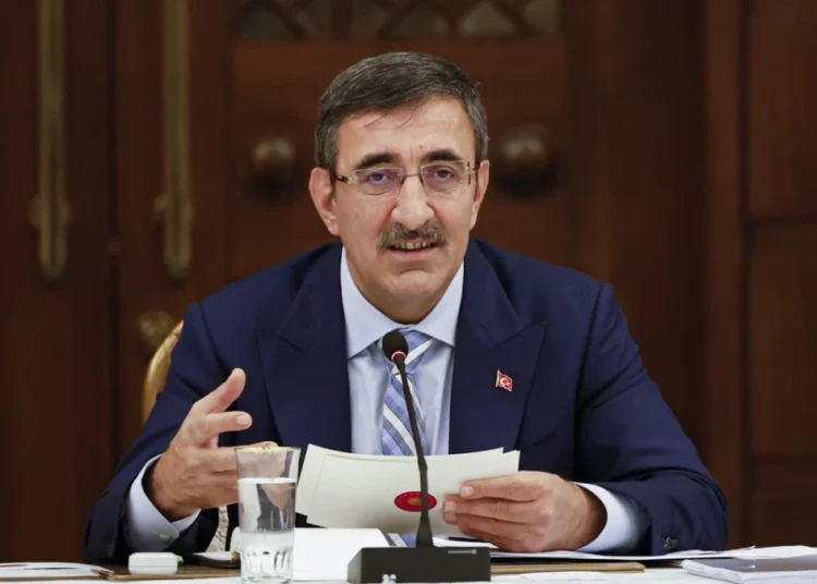 Eğitimcilere şiddet doğrudan tutuklama sebebi sayılacak ve cezalar yüzde 50 artırılacak