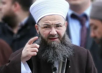 Cübbeli’den ilginç iddia: Küçük kızlara büyü yaptırıyorlar!