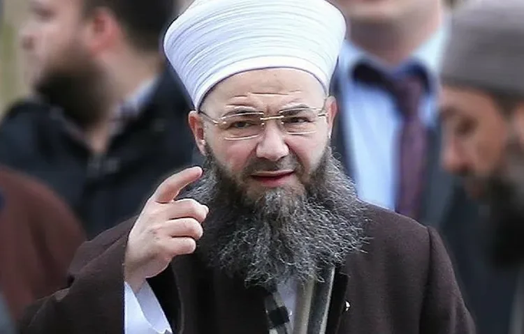 Cübbeli’den ilginç iddia: Küçük kızlara büyü yaptırıyorlar! 1 Cübbeli’den ilginç iddia: Küçük kızlara büyü yaptırıyorlar!