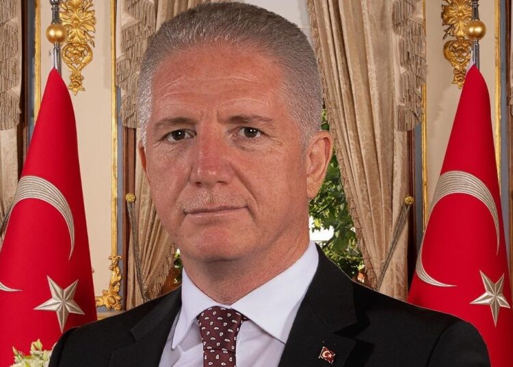 İstanbul Valisi Davut Gül: Devlet yarına bırakır ama yanına bırakmaz