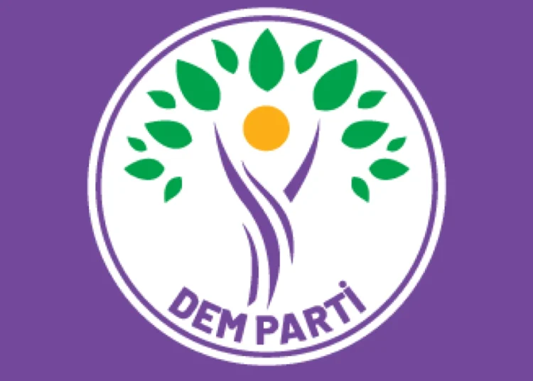 DEM Parti İstanbul yöneticilerine polis baskını 1 DEM Parti İstanbul yöneticilerine polis baskını