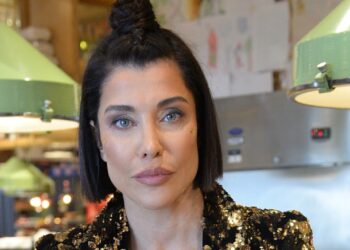 Deniz Akkaya’yı kızından polisler kurtardı!