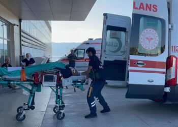 Diyalize giren hastalar fenalaştı: 18 kişinin durumu ağır