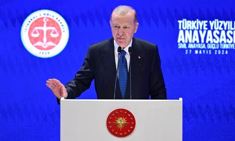 Erdoğan: “Mevcut anayasa ile yola devam edemeyiz”