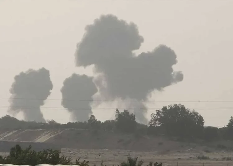 İsrail, Şam’ı hedef aldı: Suriye’den ‘füzeler düşürüldü’ açıklaması