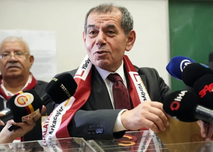 Galatasaray’da başkanlık yarışı heyecanı: Sonuçlar belli olmaya başladı