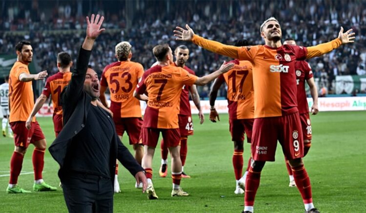 2023-24 sezonu Süper Lig şampiyonu Galatasaray 1 2023-24 sezonu Süper Lig şampiyonu Galatasaray