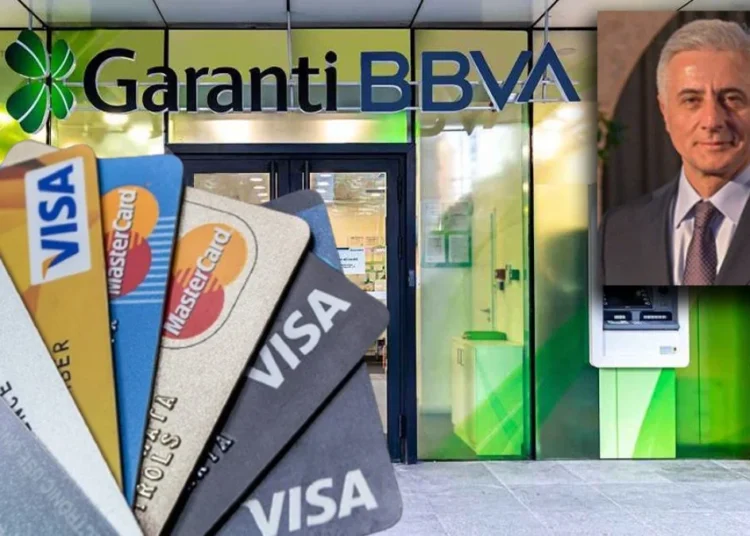 “Enflasyonu dizginlemek için kredi kartlarındaki çılgınca artışın önüne geçilmeli ve acil sınırlama getirilmeli”