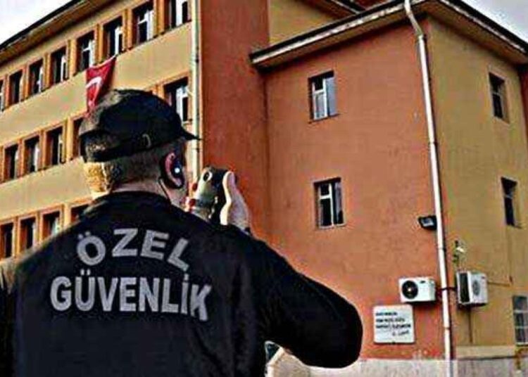 Okula güvenlik görevlisi yapılan sabıkalı, 5 kız öğrenciyi istismar etmiş