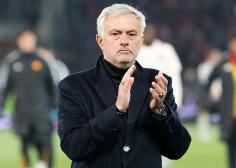 Fenerbahçe, Jose Mourinho ile anlaştı