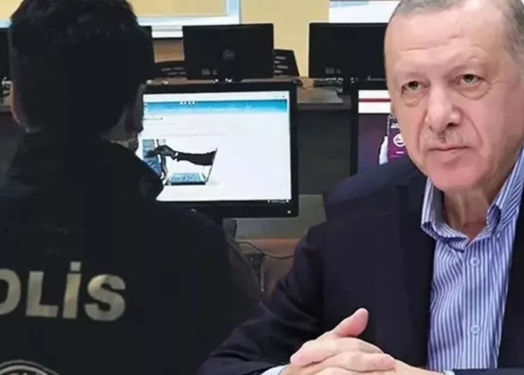 Erdoğan'ın kimlik numarası ile sorgulama yaparken yakalandı 1 Erdoğan’ın kimlik numarası ile sorgulama yaparken yakalandı