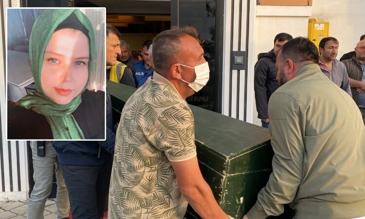 Kolundaki bilezikler için 2 çocuk annesi kuzeninin boğazını kesti 1 Kolundaki bilezikler için 2 çocuk annesi kuzeninin boğazını kesti