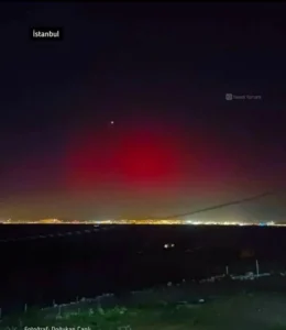 Güneş’teki patlama kuzey kutup ışıklarını İstanbullulara da gösterdi
