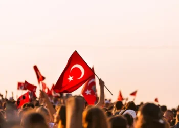 Mümtaz’er Türköne yazdı.. Türkiye’nin Yönü 1: Yeni Bir Çağ Başlıyor