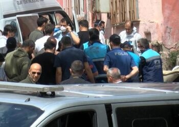 İstanbul’da iki ayrı çöp konteynerinde parçalanmış erkek cesedi bulundu