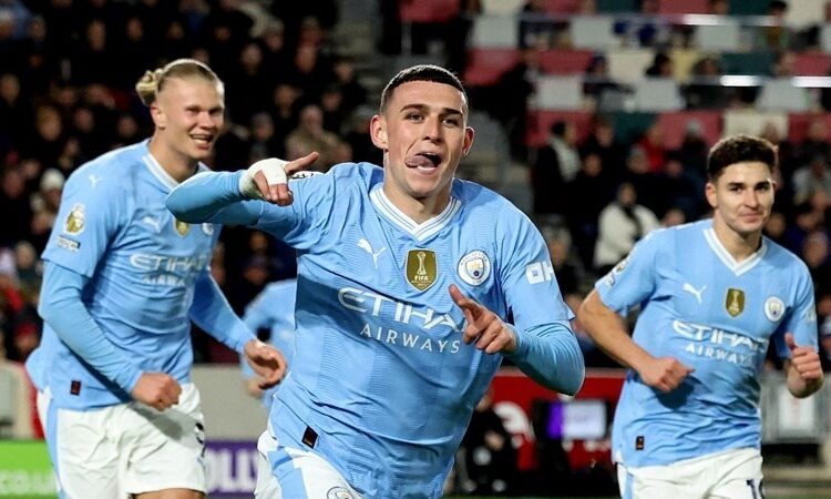 Premier Lig’de sezonun futbolcusu, Manchester City’nin genç yıldızı oldu