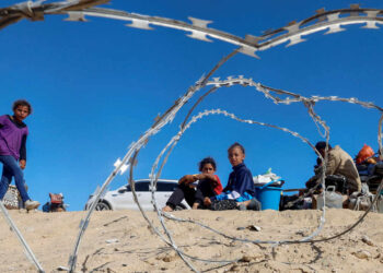 İsrail ordusu Refah’ın doğusunu tamamen kuşattı