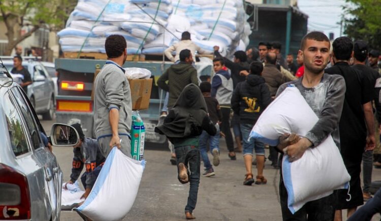 80 bin kişi Refah'tan kaçtı 1 80 bin kişi Refah’tan kaçtı