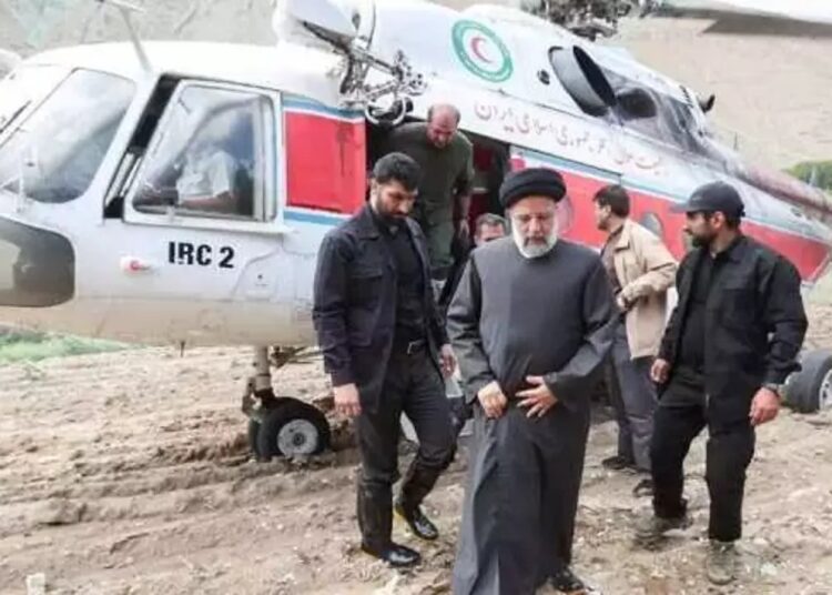 İran Genelkurmayı: Reisi'yi taşıyan helikopterde sabotaj bulgusu yok 1 İran Genelkurmayı: Reisi’yi taşıyan helikopterde sabotaj bulgusu yok