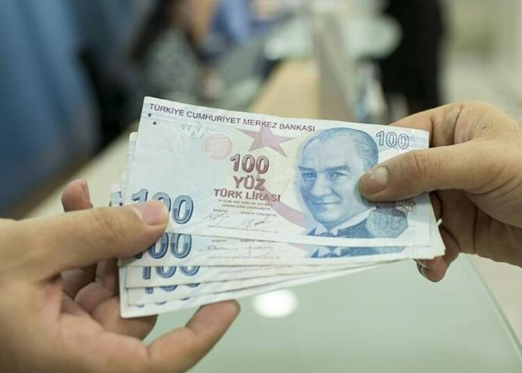 Okul müdürü saadet zinciri kurmuş 1 Okul müdürü saadet zinciri kurmuş