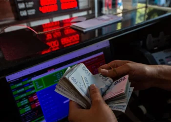 Türkiye swap kısıtlamalarını gevşetiyor! Ekonomistler tepkili