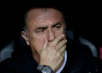 Yunan takımı Panathinaikos Fatih Terim’i gönderdi