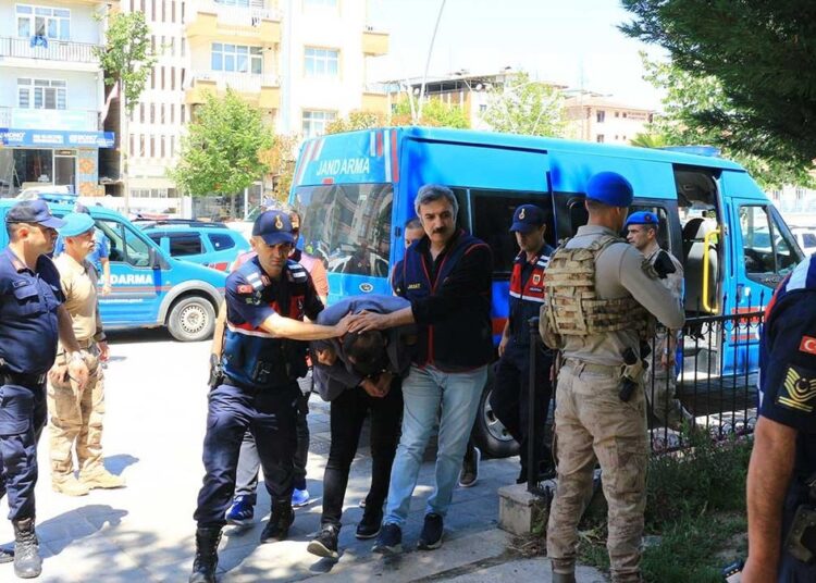 Tokat’taki patlamanın şüphelileri tutuklandı 1 Tokat’taki patlamanın şüphelileri tutuklandı