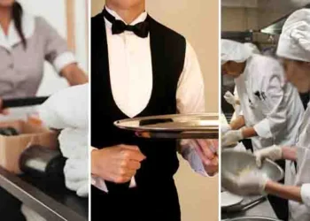 Yaklaşık 100 bin turizm çalışanı ülkeyi terk etti! Açığı Kırgız ve Türkmenler kapatıyor