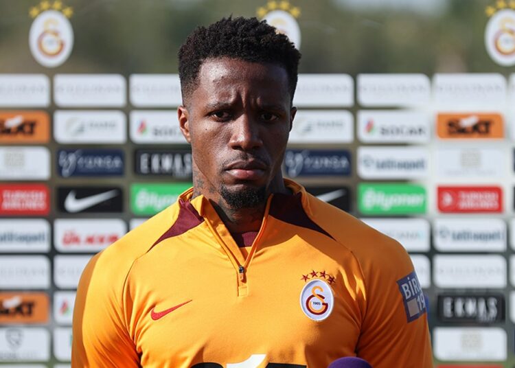Wilfried Zaha ayrılığa çok yakın: Talibi başka ülkeden, gitmek istediği ülke başka