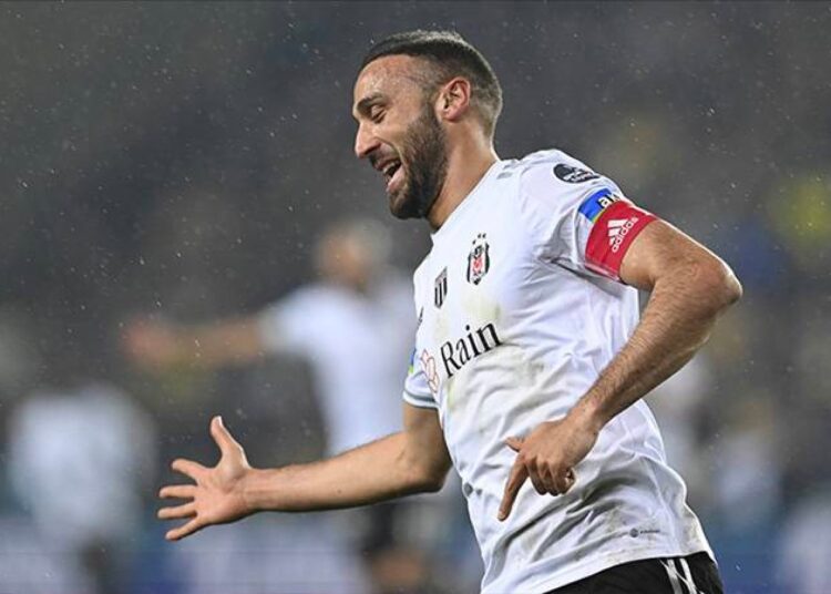 Beşiktaş’ta Cenk Tosun gelişmesi