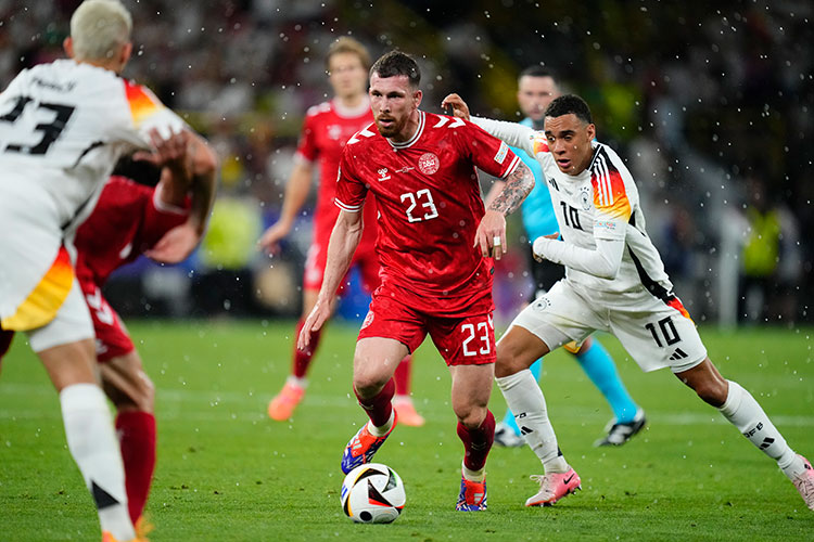 İsviçre ve Almanya çeyrek finalde 3 İsviçre ve Almanya çeyrek finalde