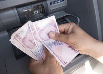 Emeklilerin bayram ikramiyelerinin ödenmesine başlandı